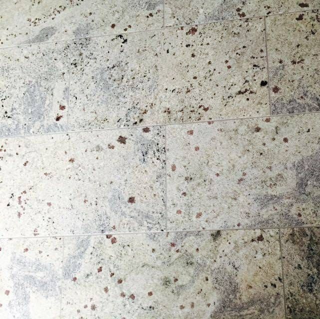 Kashmir White Slipad