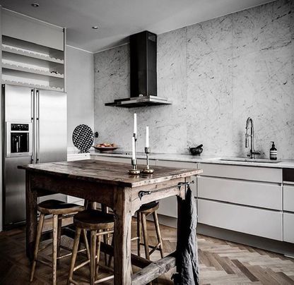 Kökskiva i grå marmor